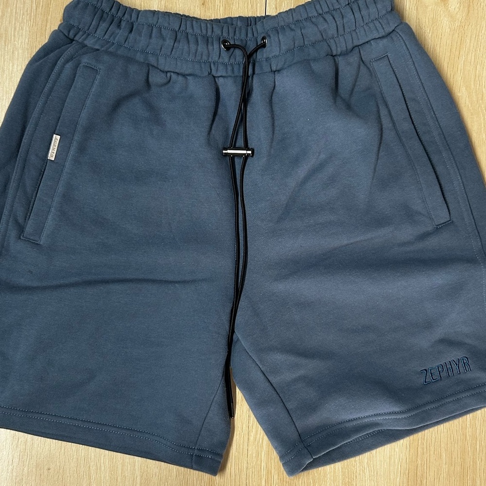 Zephyr Collection Short